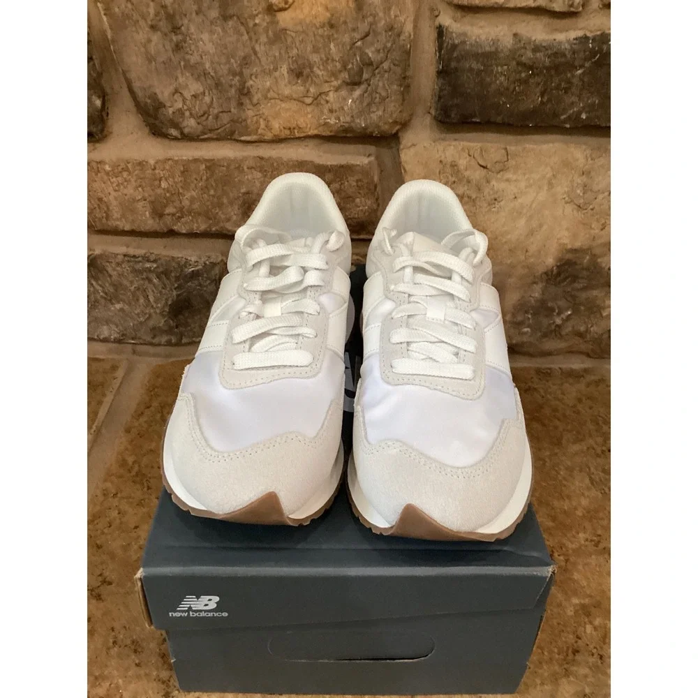 New Balance 237 Grey White Suede Satin Running Shoes WS237NN Womens 8 Mens 6.5